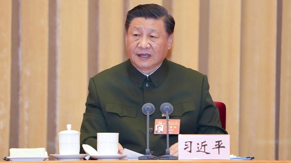 F3BDEB70D8DF1C447E6BAC8DD25_76749176_11AD4 习近平出席军队向导干部聚会并揭晓主要讲话